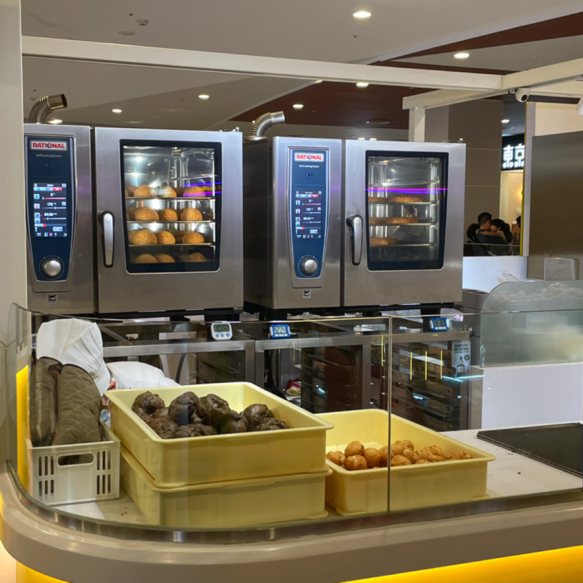 beard papa&#39;s日本No.1泡芙品牌 三井OUTLET台中港店 の雰囲気の写真： byHIH J 