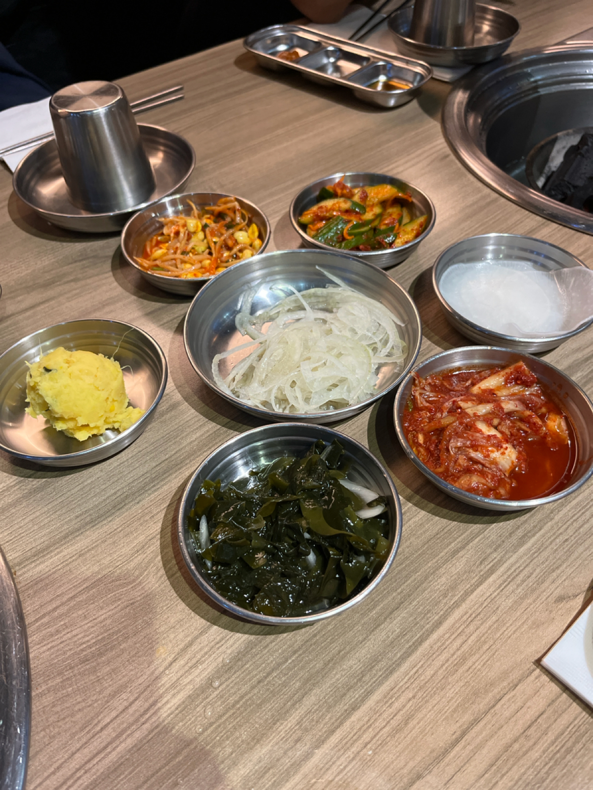 Meal image of 台韓民國 韓式燒肉店: 小菜們 shot by 阿官