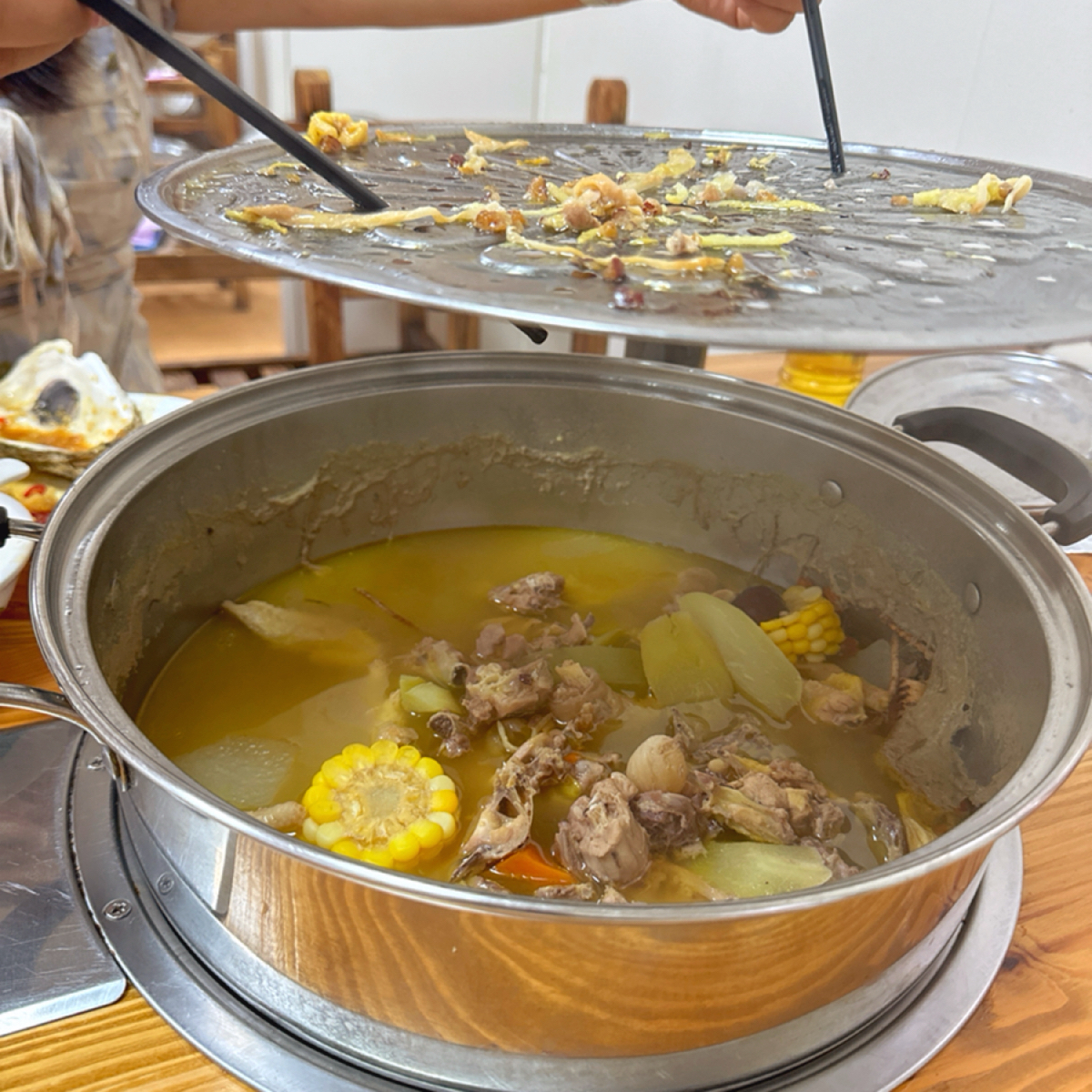 Meal image of 石洪品粥.桑拿鸡:  shot by 不能被老婆發現