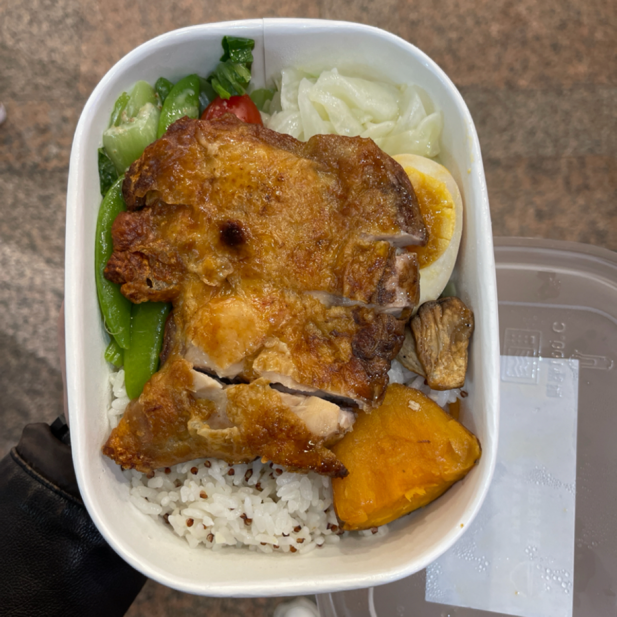 Meal image of WILD MEAL 野飯甜蒸烤餐盒專売: - 無油酥烤去骨雞腿 $147 shot by 等下吃什麼