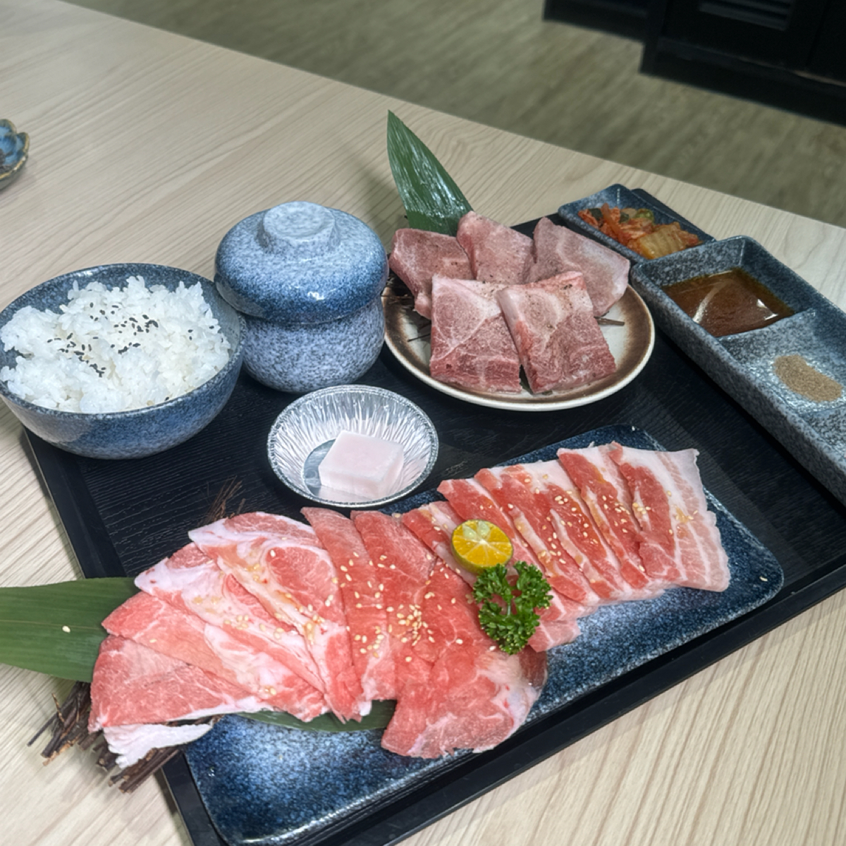 Meal image of 花燒肉 屏東店:  shot by 三口元