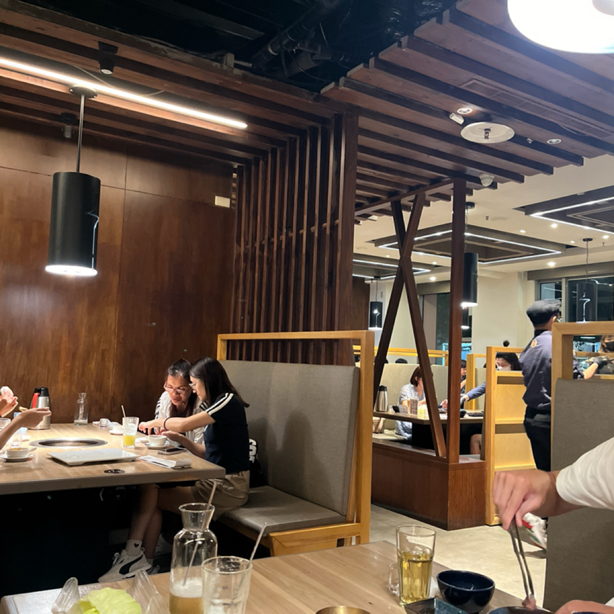 老井極上燒肉 崇德店 の雰囲気の写真： by塵氏旅札 