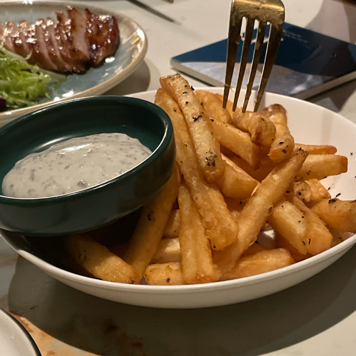 Meal image of Joiny Taipei 招台北餐酒館: 松露薯條 shot by Stella