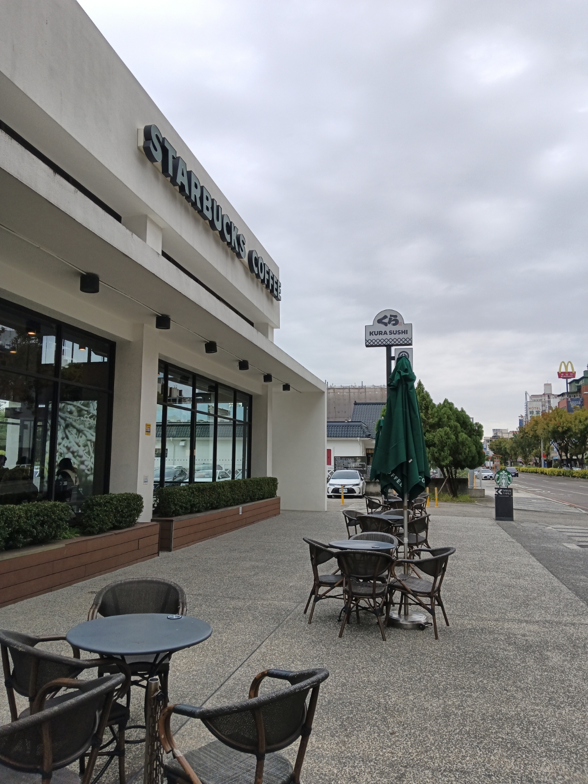 STARBUCKS 星巴克 台中中清門市 のメニューの写真： bychinchillann 
