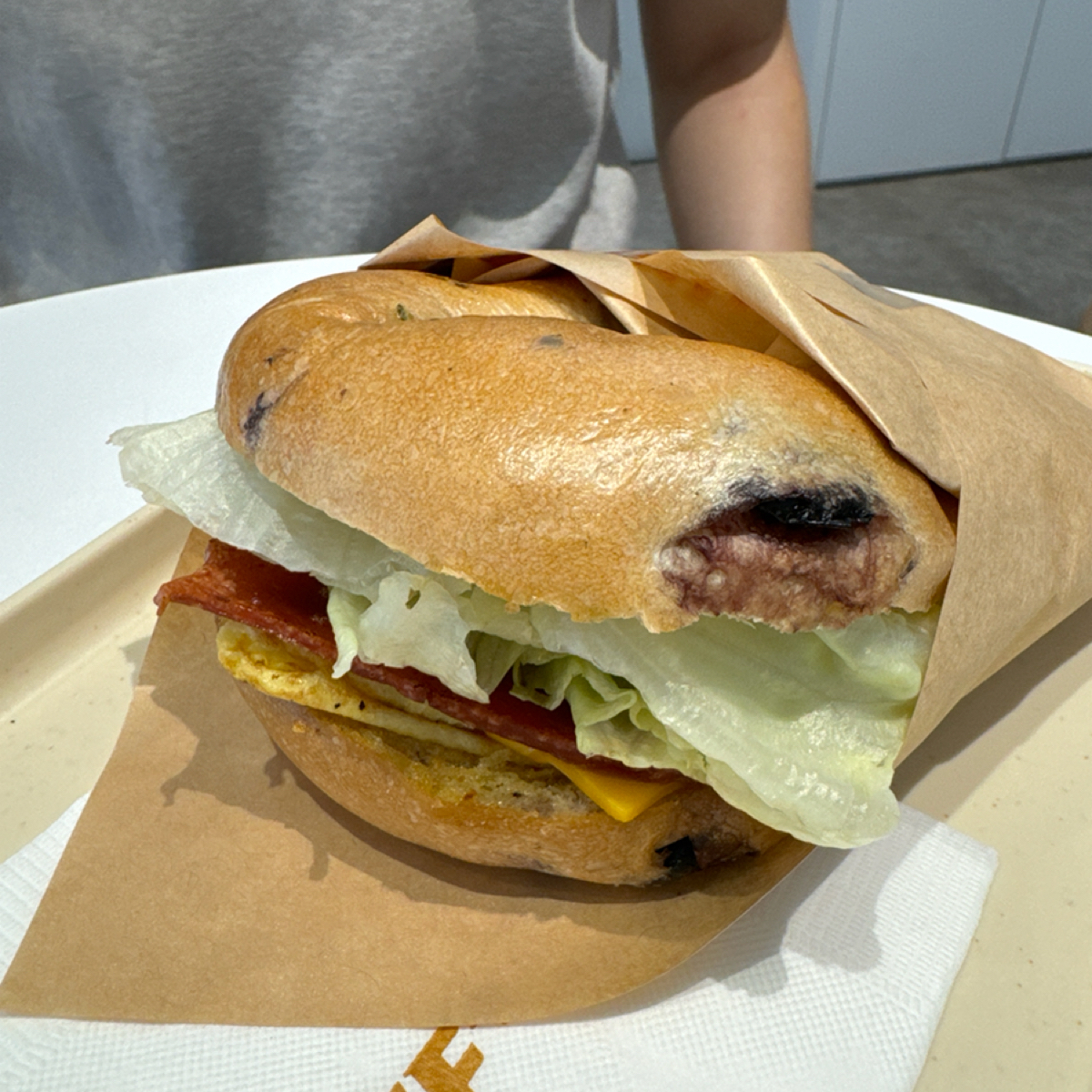 Meal image of THE BUFF CLUB 霸福俱樂部: 香煎火腿蛋貝果🥯 shot by 史波蓋提