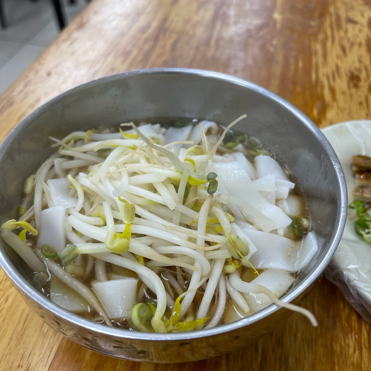 Meal image of 南勢角陽春麵:  shot by 雜學生-吃點什麼