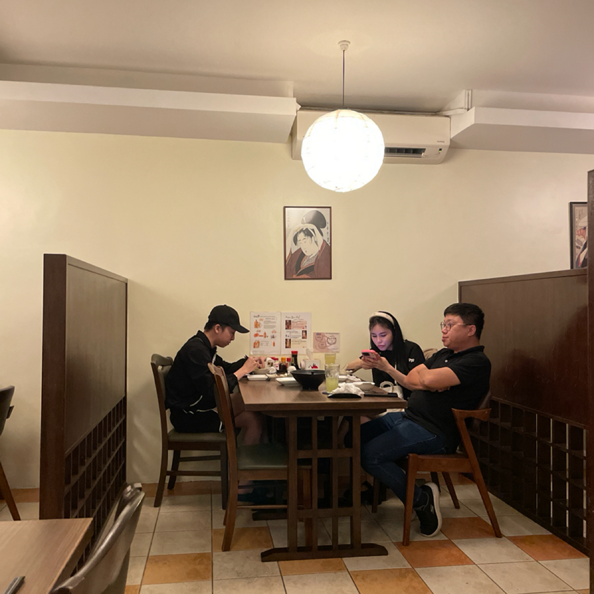 Vibe image of Yaoki 八起居酒屋:  shot by Dixon