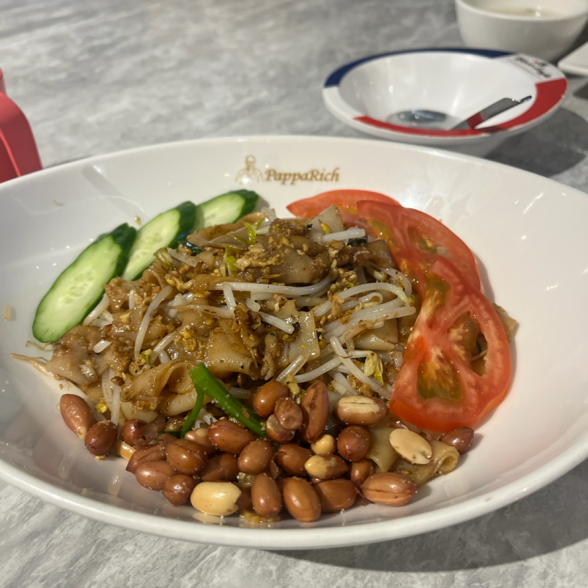 Meal image of PappaRich金爸爸 秀泰文心店: 素檳城粿條 shot by Qoo