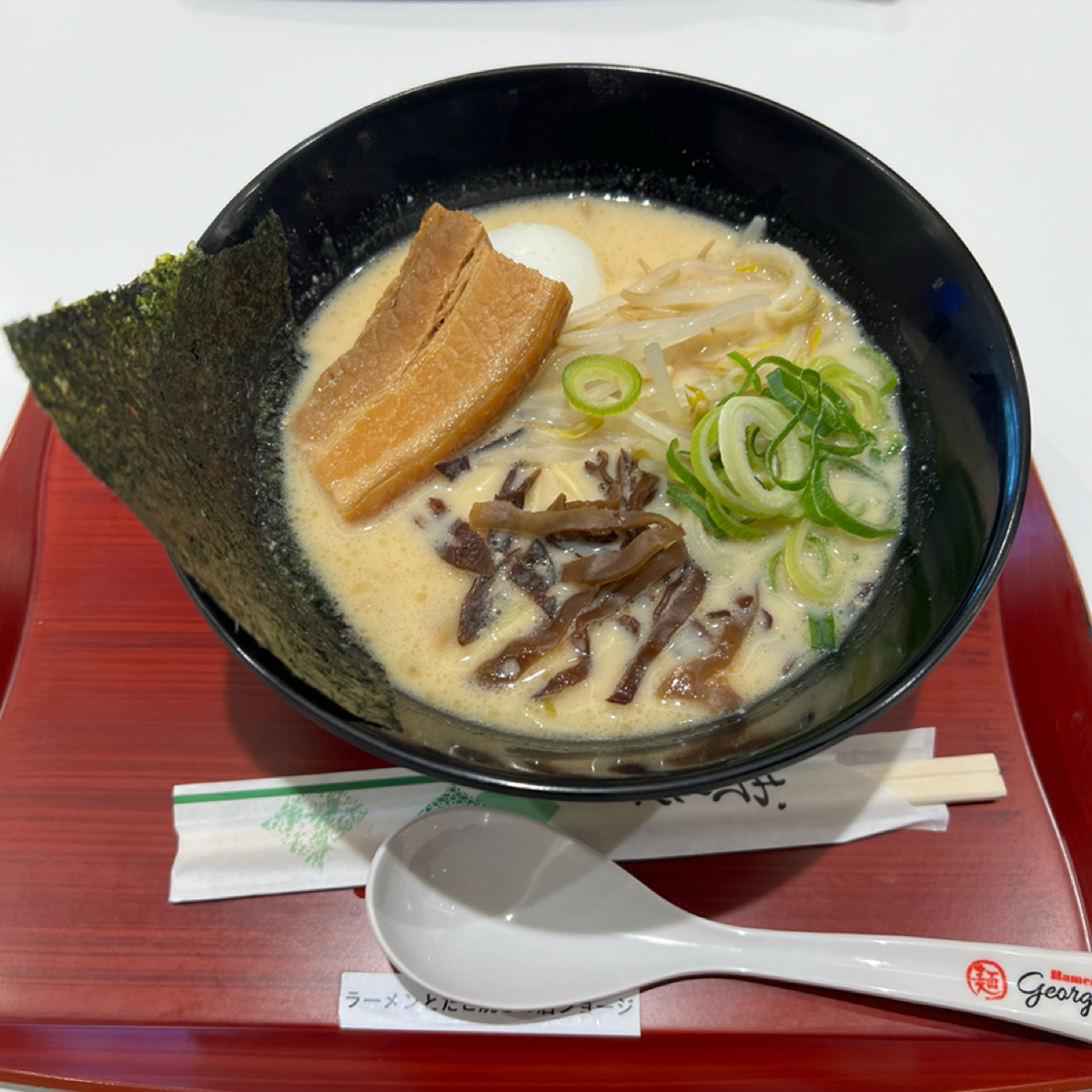 Ramen &amp; Takoyaki George 那霸機場 のレストランの写真：九州豚骨拉麵 byRyan•X 