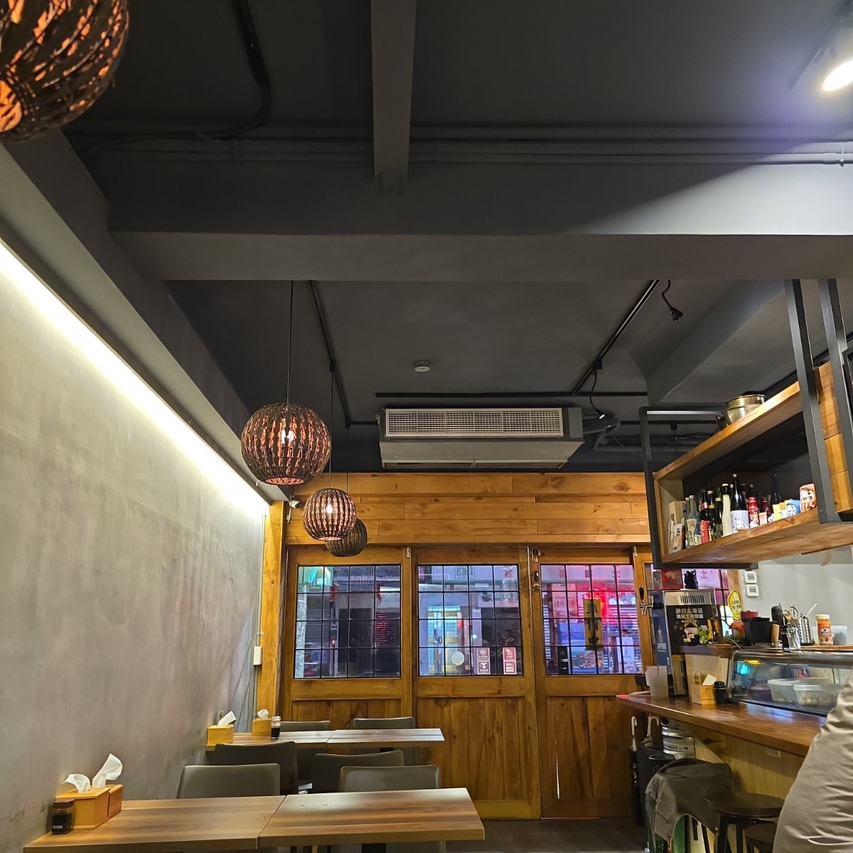 星海食事所 的外觀氛圍圖片：店內一隅 由永遠的新手 拍攝