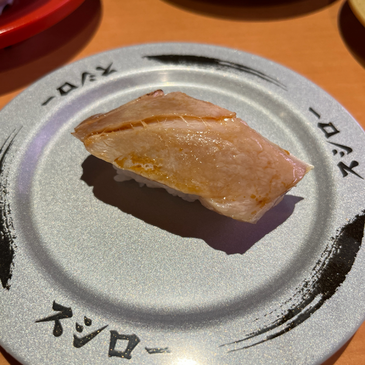 Meal image of スシロー壽司郎 台北民權建國店: 醬烤中腹，也是不太會出問題的一道 shot by 阿官