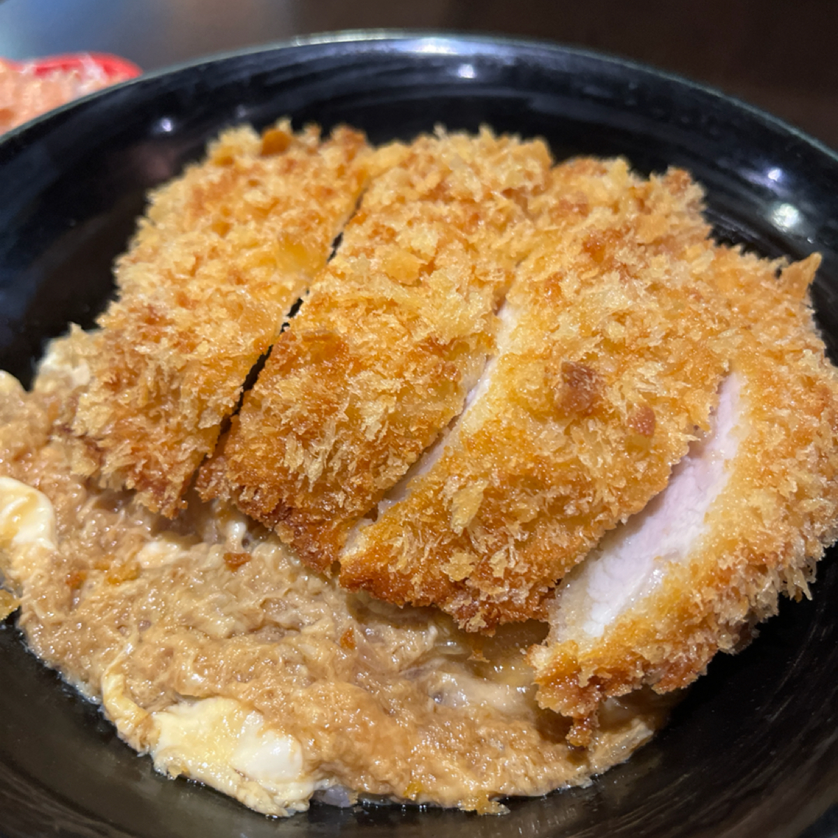 Meal image of 新丼 和平店: 豬排飯本身 shot by 我要被當了