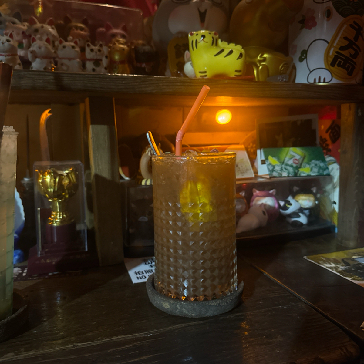 乜料茶居 的餐點圖片：凍檸茶 90元 由狼狼💠阿貓 拍攝