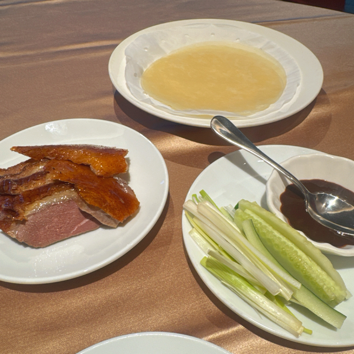 Meal image of 禧粵樓中餐廳: 片皮鴨 shot by 跟著小胖吃胖胖