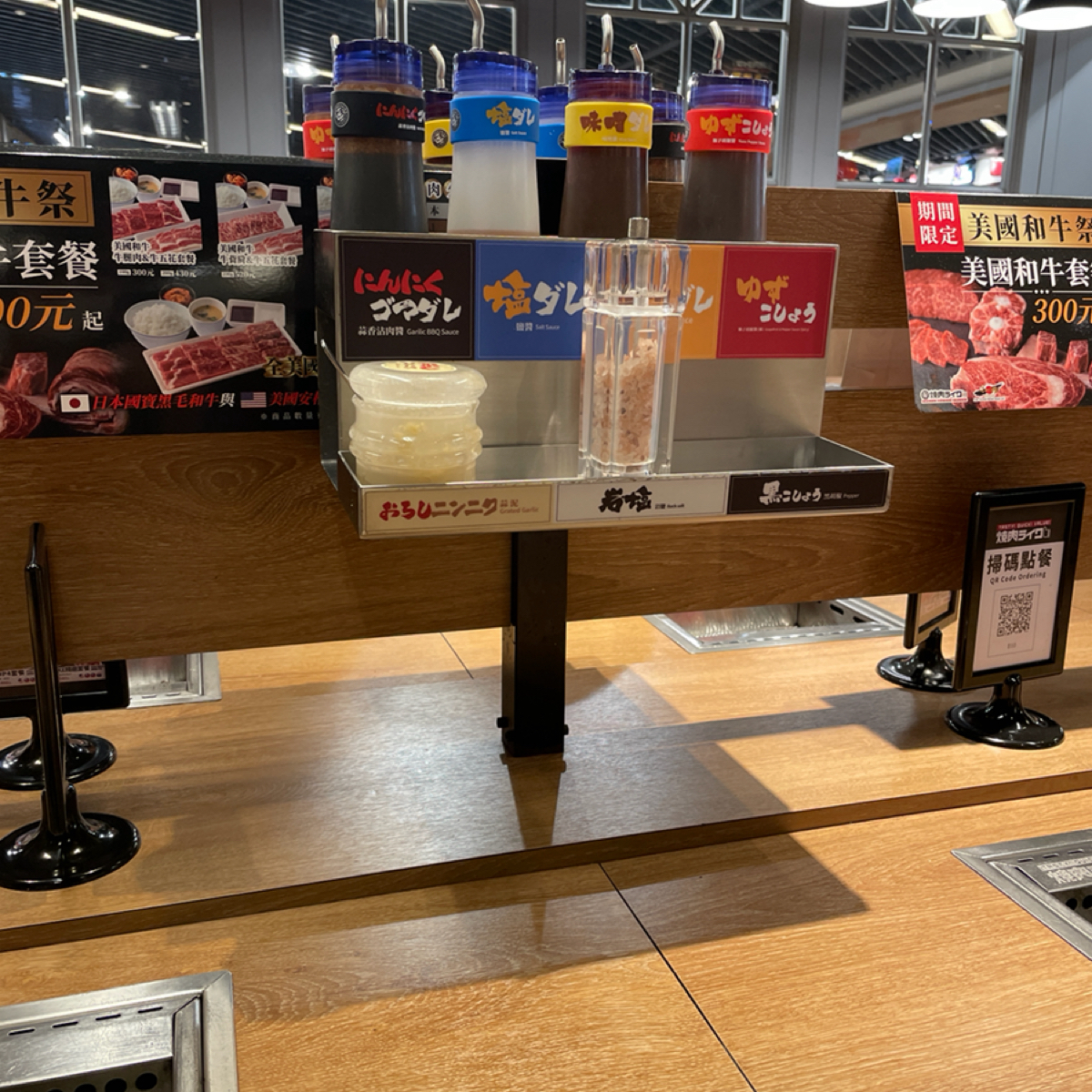 Vibe image of 焼肉LIKE 新竹巨城店:  shot by Tiny