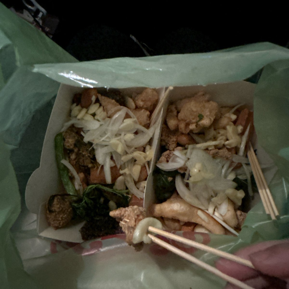 龍鹽酥雞 台中中華店 のレストランの写真： by嬿 