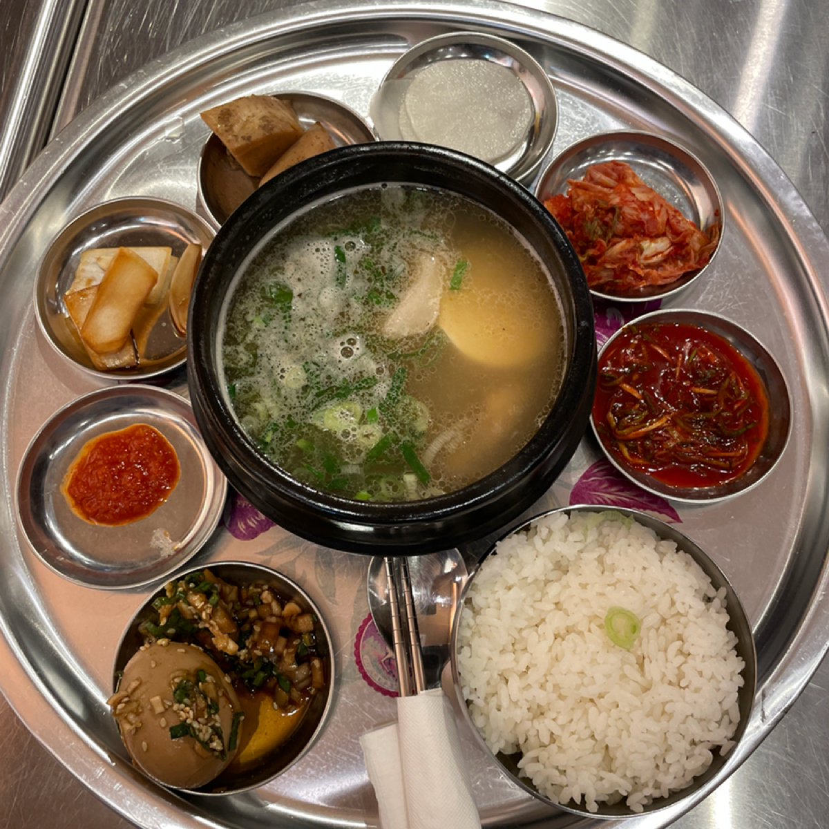 Meal image of 金書西餐飲 韓國豬肉湯飯 돼지국밥: 豬肉湯飯 shot by Stella