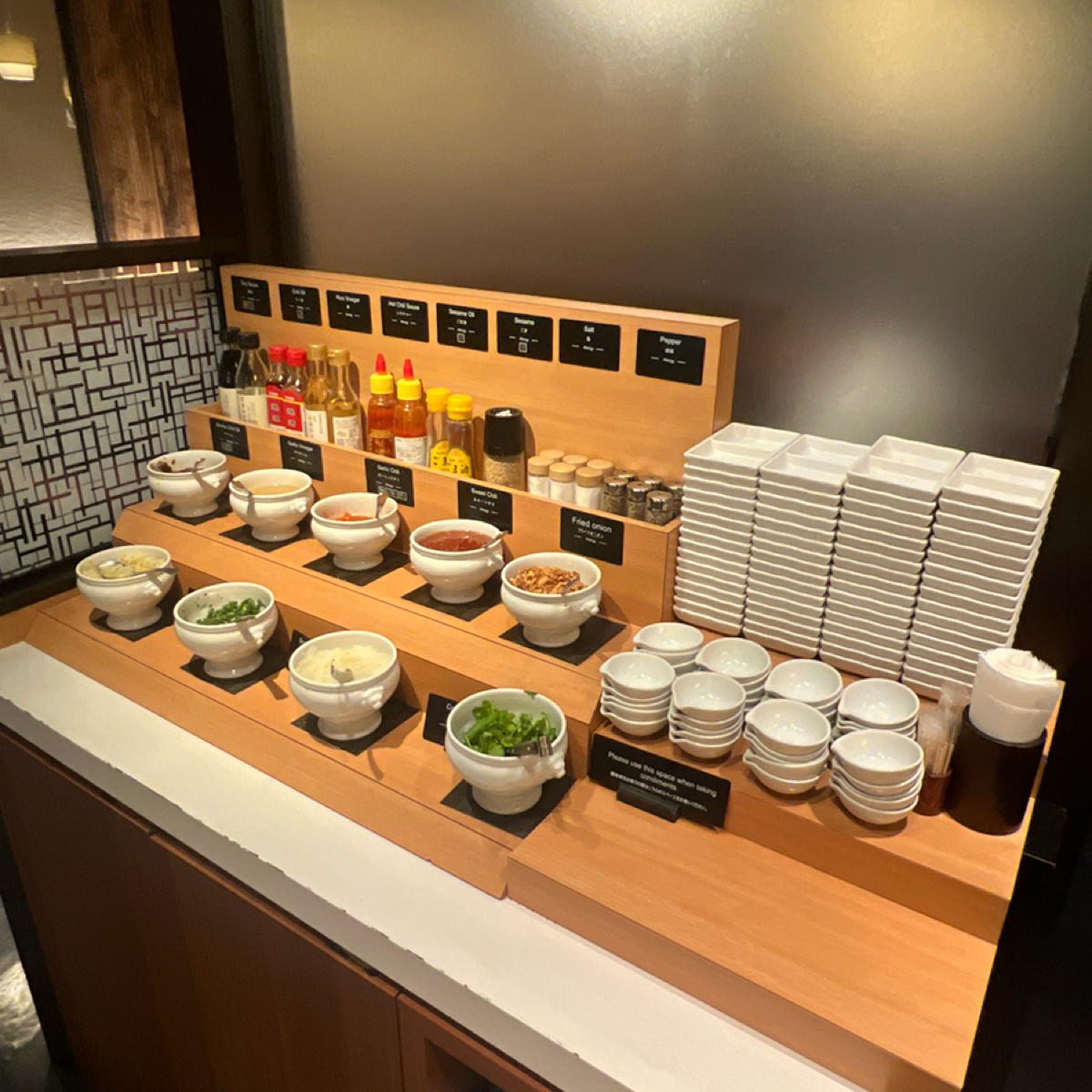 Vibe image of 鍋ぞう 池袋サンシャイン６０通り店: 醬料區 shot by 七咪