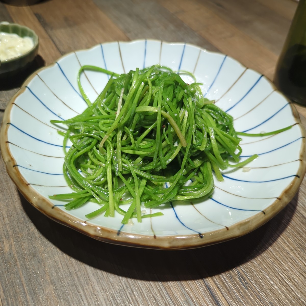 Meal image of Gyuu niku: 蒜味炒水蓮 shot by KerKer