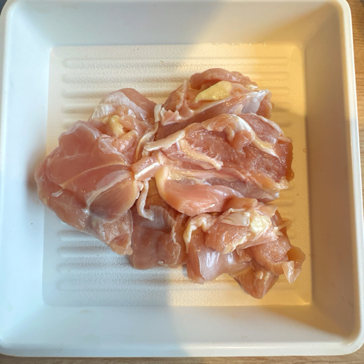 Meal image of 樂禾町壽喜燒吃到飽: 去骨雞腿肉 shot by 跟著小胖吃胖胖