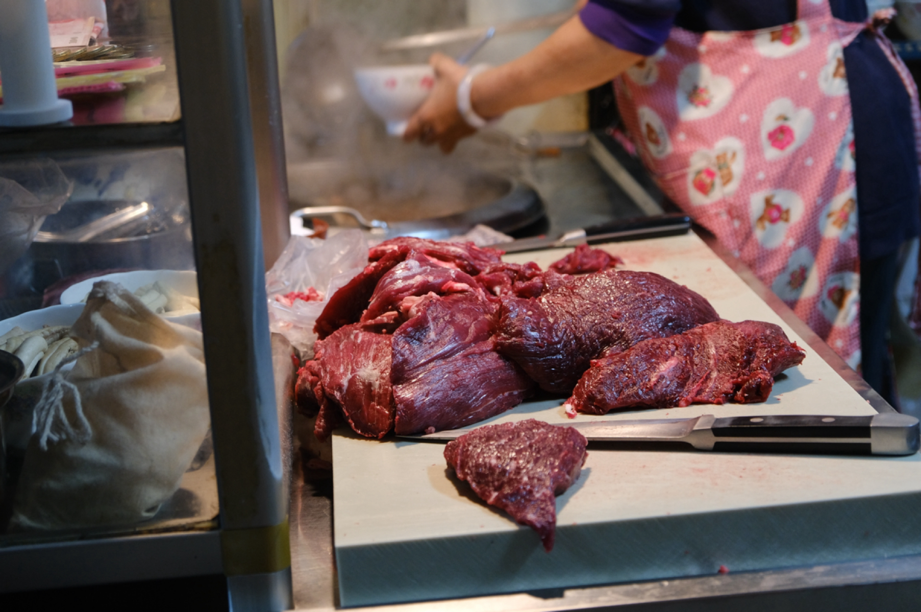 Vibe image of 六千泓佐土產牛肉:  shot by Food Scouter