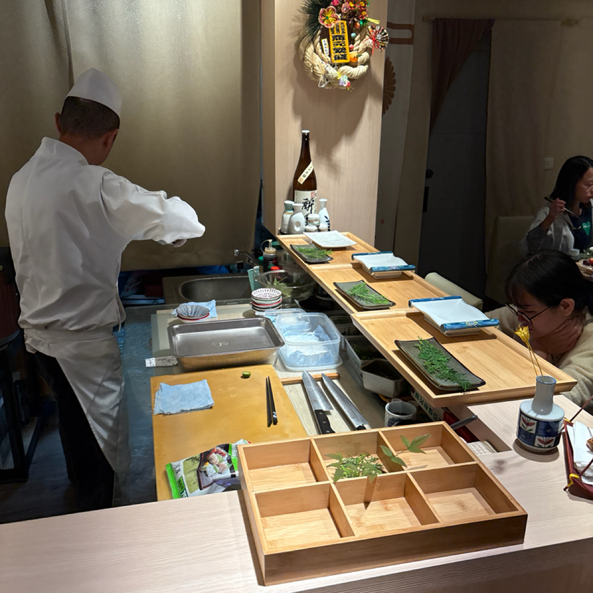 Vibe image of 任太郎和食:  shot by Brenda