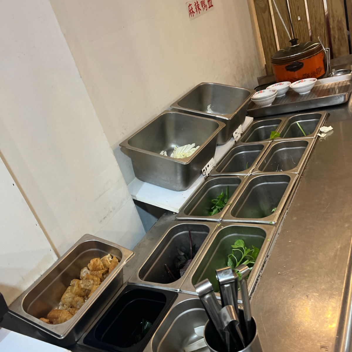 樸九鼎鮮火鍋 的餐點圖片：蔬菜區 由Qoo 拍攝