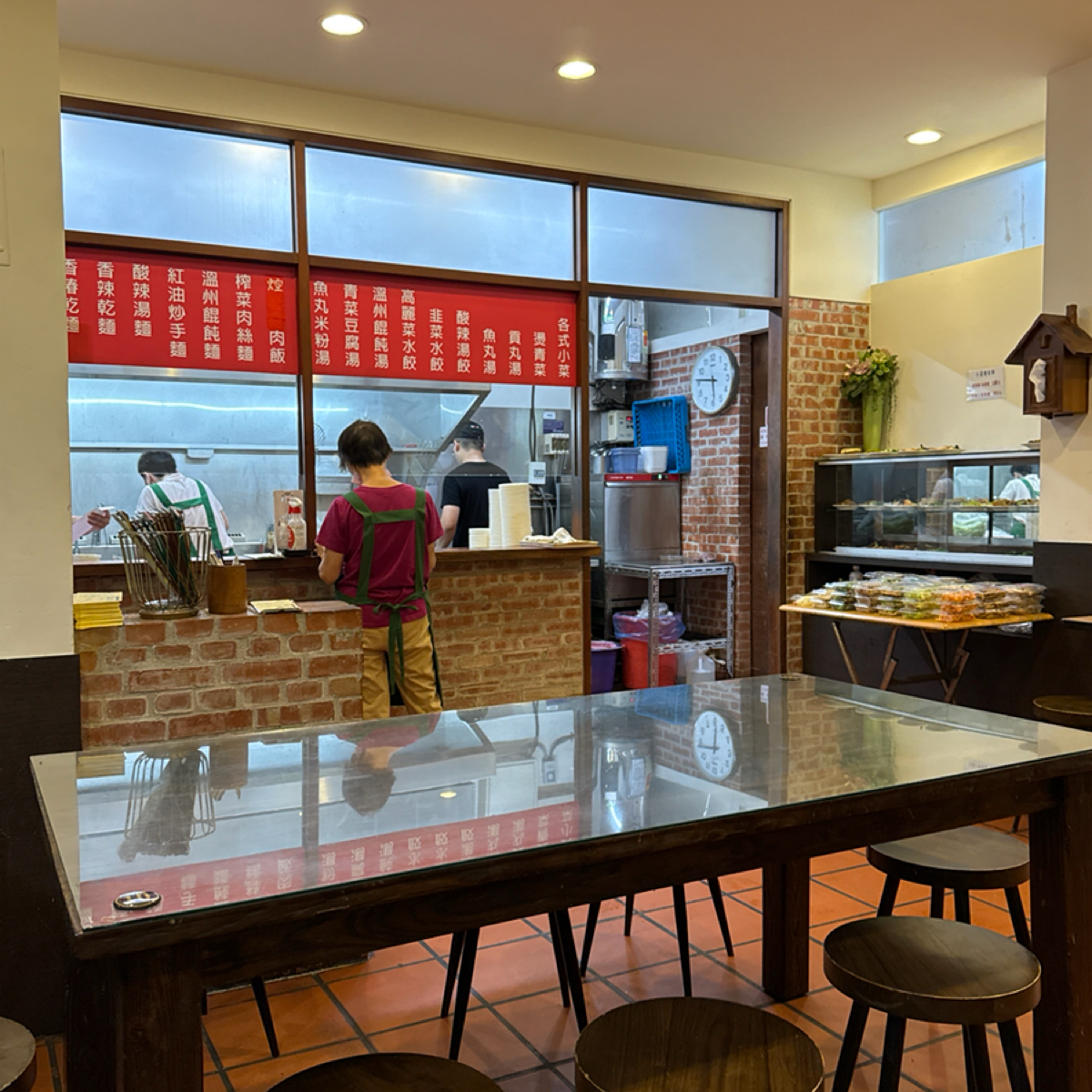 Vibe image of 喬記麵館 金龍店:  shot by Freddy Liu