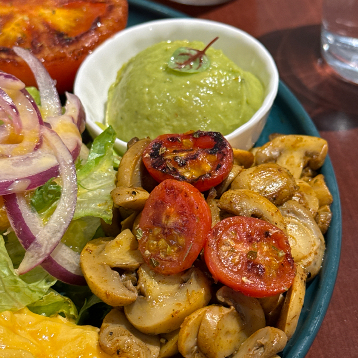 Meal image of HI MATE !:  shot by Freddy Liu