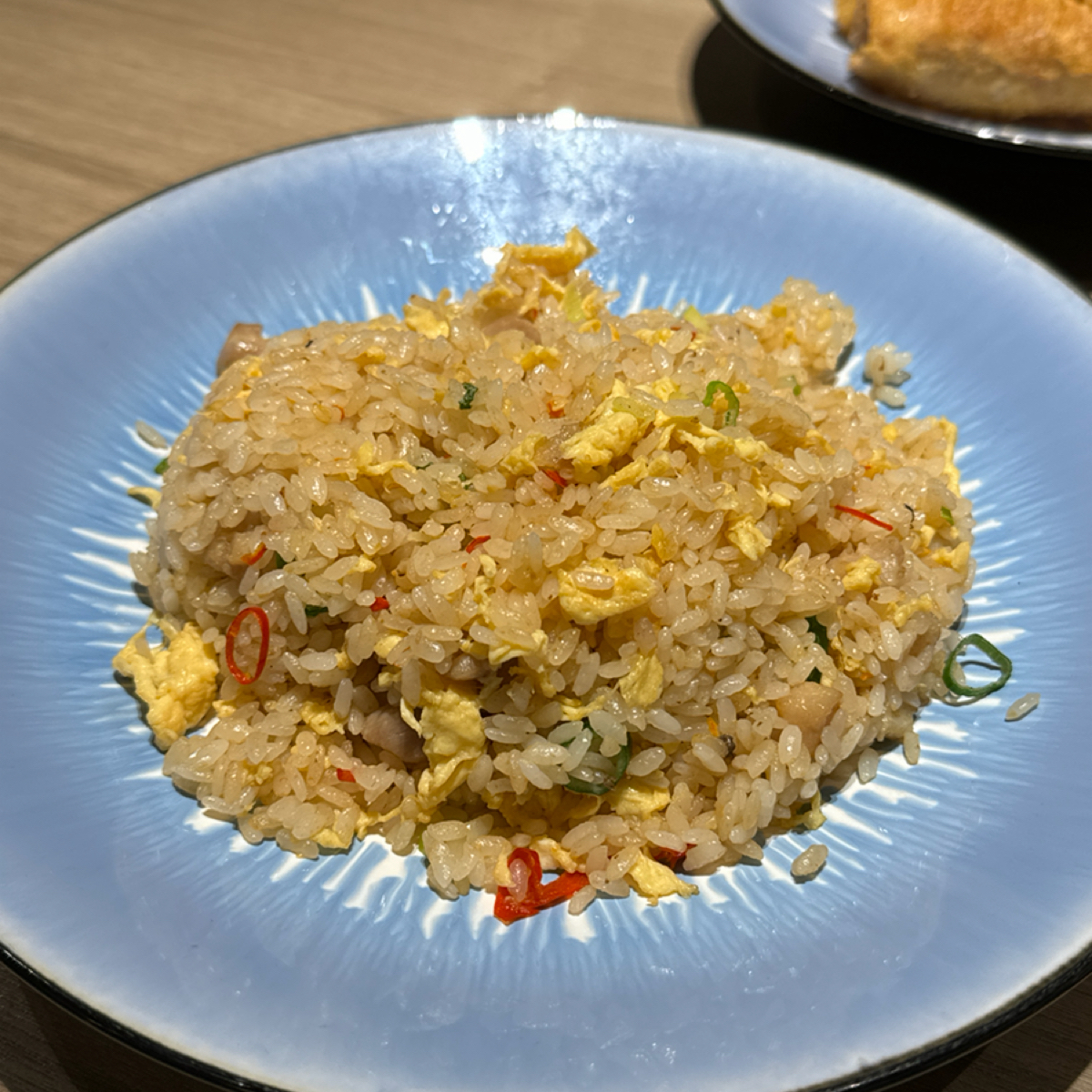 Meal image of 華漾 Dim Sum 忠泰店: 鹹魚雞粒炒飯（$320） shot by Ana