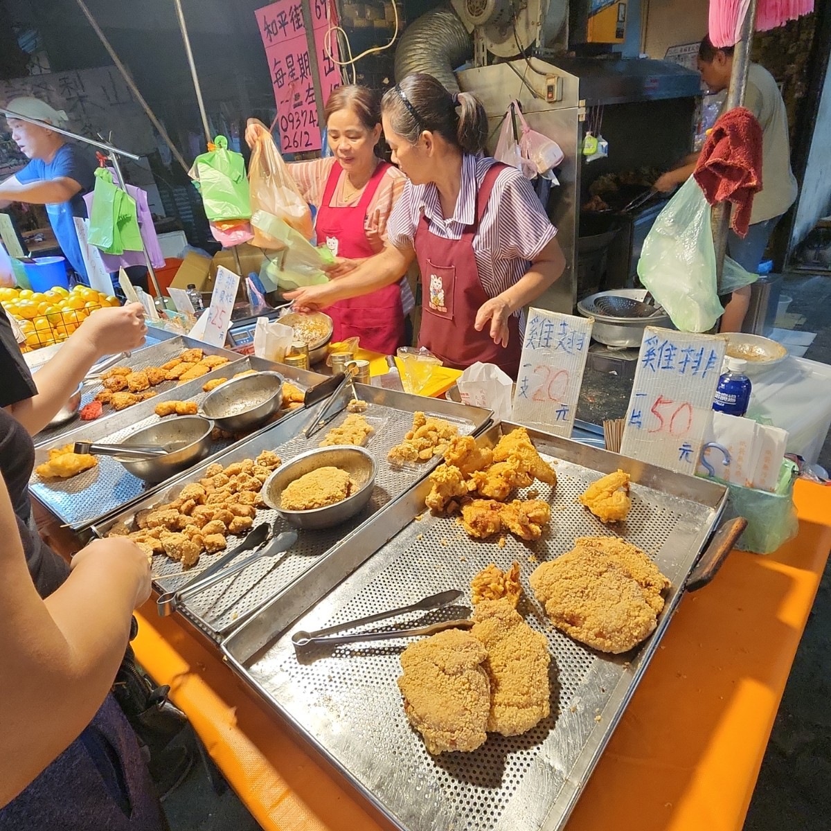 Menu image of 來來香雞王: 攤位 shot by SINCIH