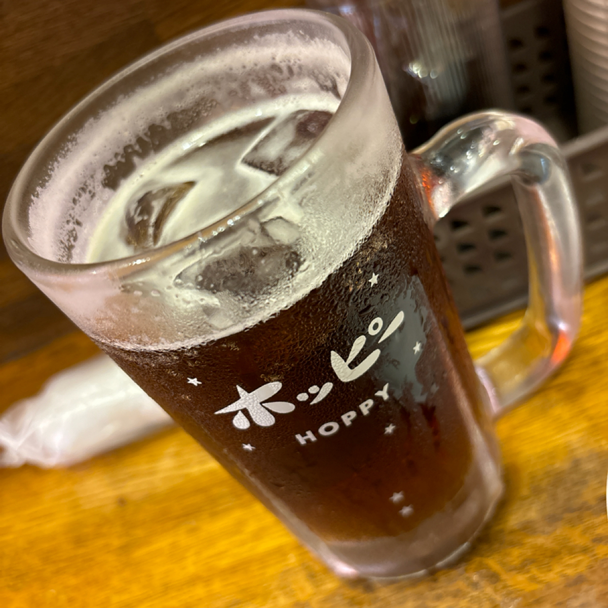 Suzuyoshi 🍻 鈴芳 居酒屋 🍺 Hoppy Beer 淺草 のレストランの写真：From the moment we stepped through the noren curta by2QT2BSTR8 