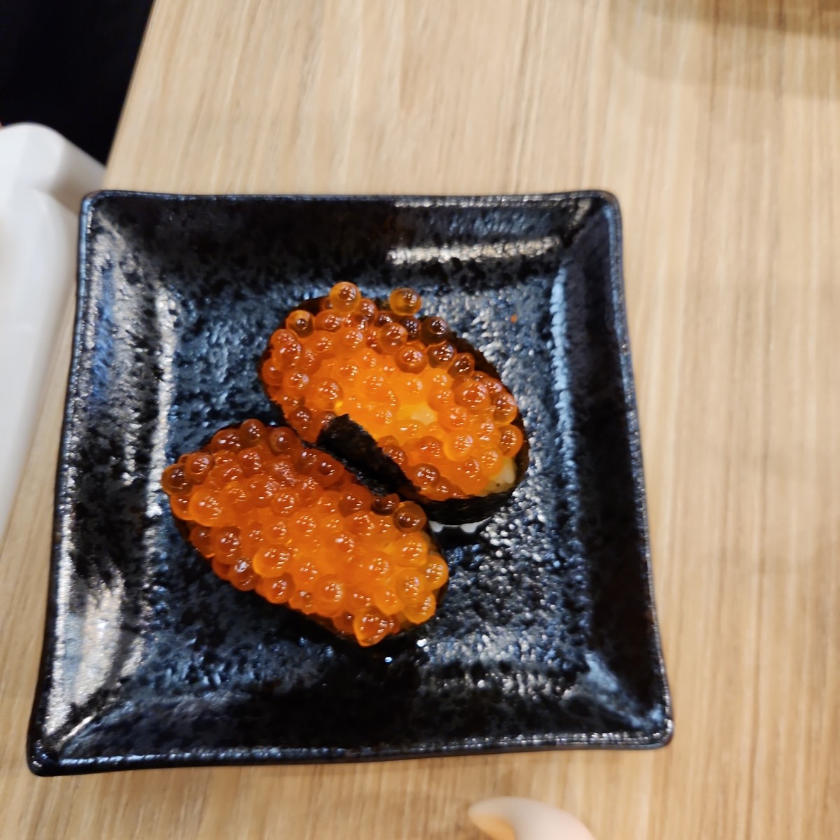 nikutsume Denai Alam のレストランの写真：ikura salmon roe gunkan byblacktaiko 