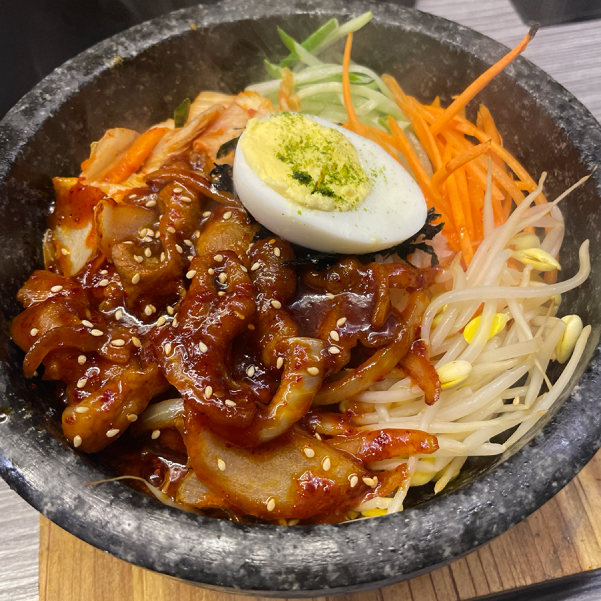 Ma C So Yo 築夢韓食 のレストランの写真：嗶嗶石鍋拌飯$288 by乃子過日子 
