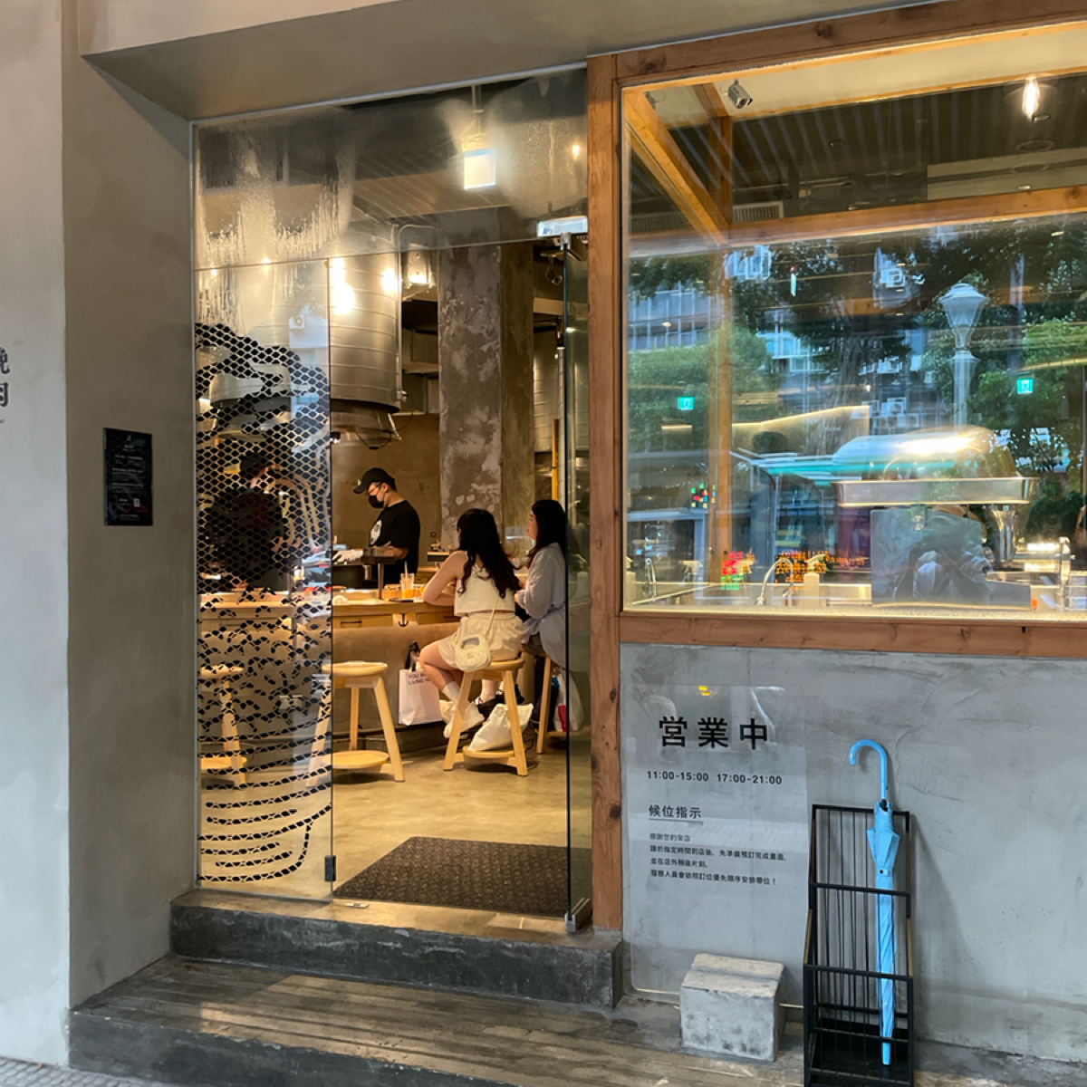 挽肉と米 台北華山 の雰囲気の写真：製肉區蠻乾淨的 by軒仔 