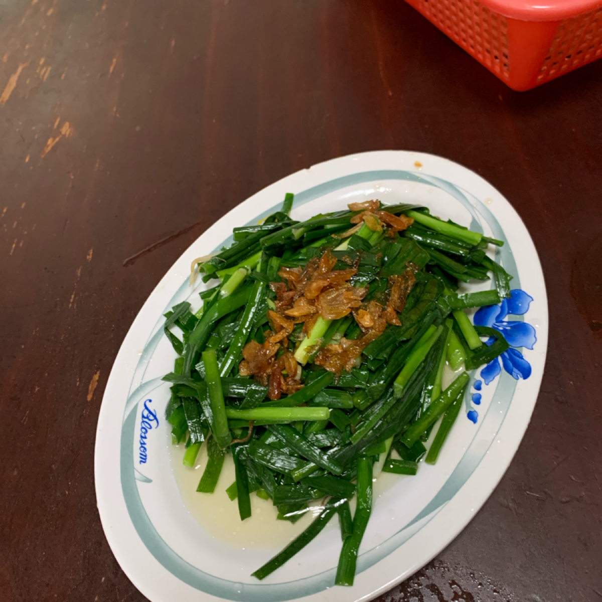 賴新魁麵館 のレストランの写真：招牌燙韭菜 by嚶嚶美代子 