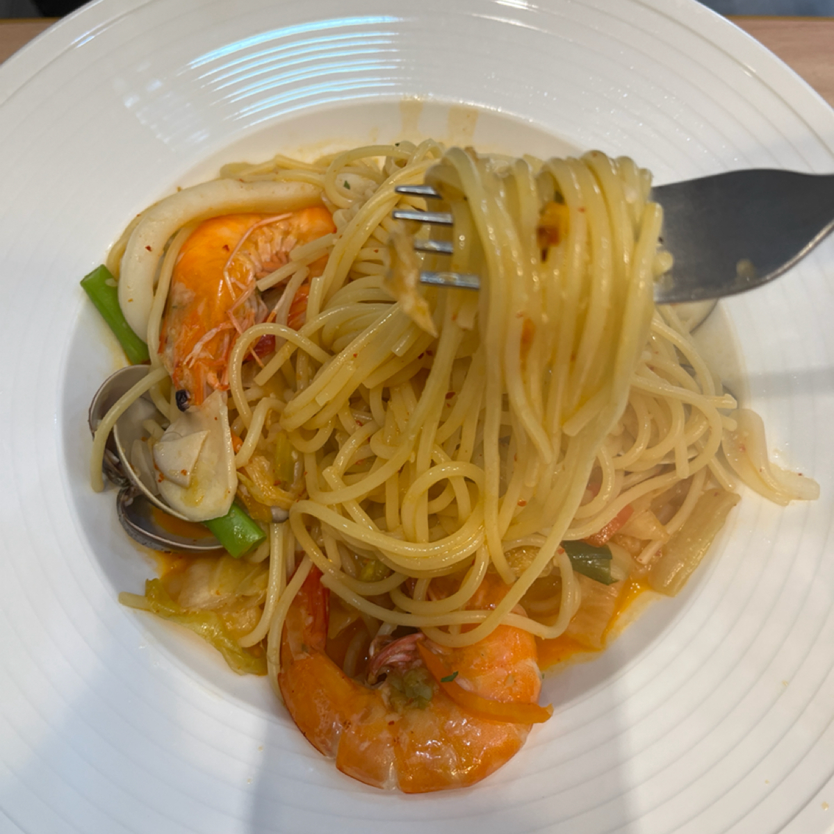 Meal image of 克萊樂創義料理: 泰式酸辣海鮮直麵$195 shot by 珍珠奶綠