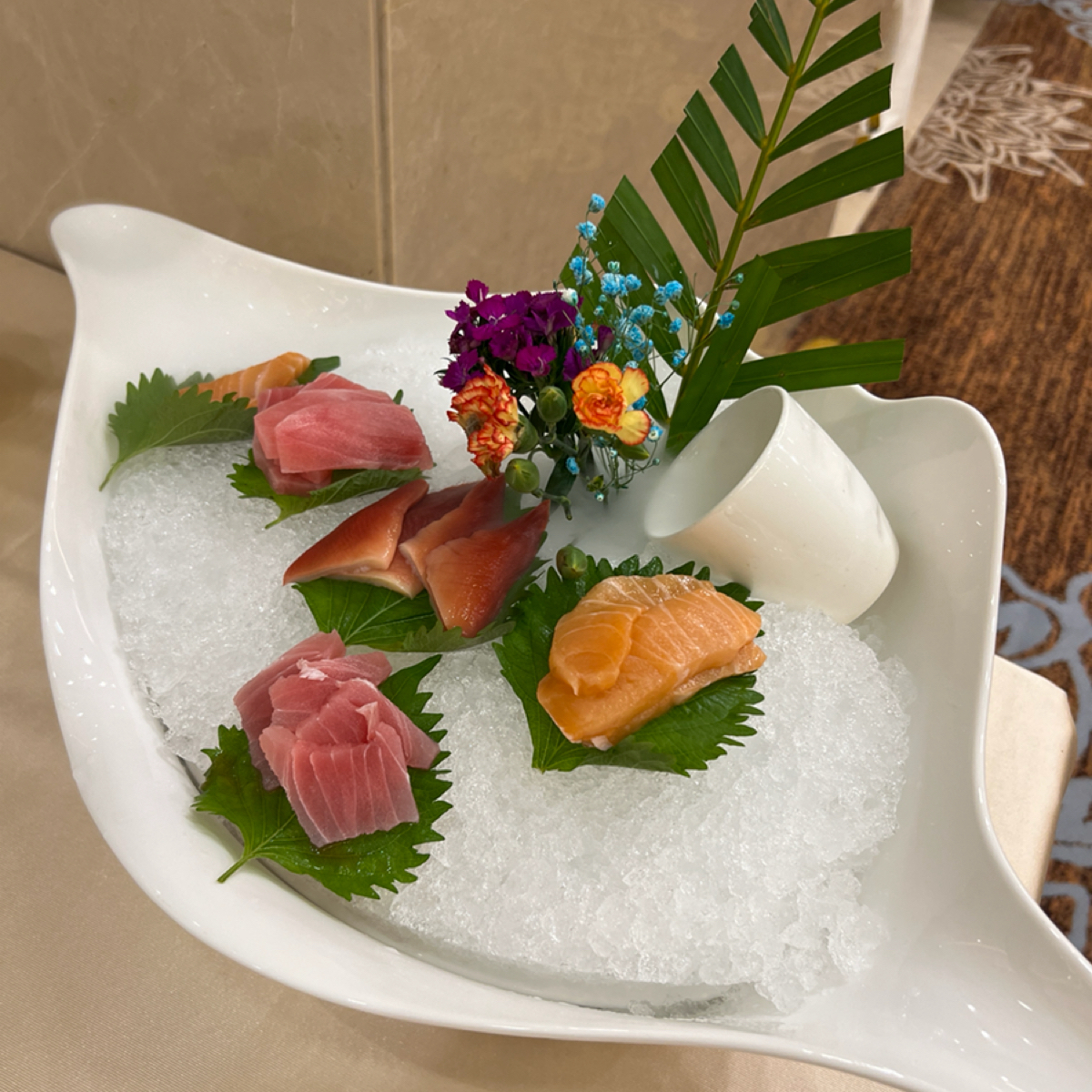 新华宾馆 のレストランの写真： by動吃動吃動吃 