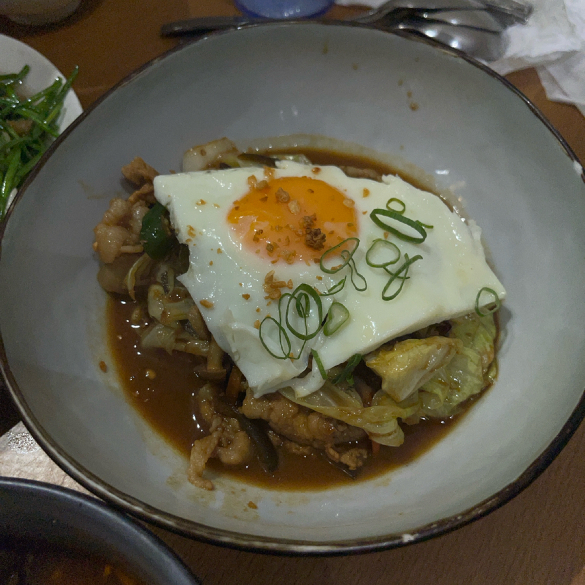 Meal image of 金香Jin pang: - 剝皮辣椒金沙豬五花飯（附太陽蛋） $220 shot by 等下吃什麼