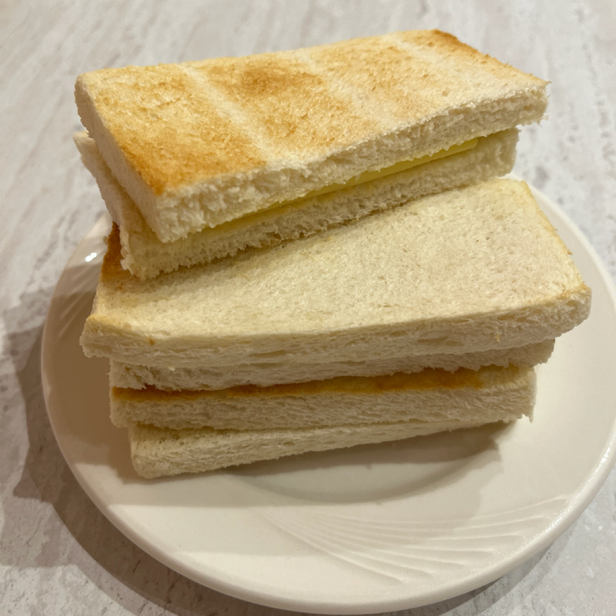 Meal image of MB White Coffee: 咖耶牛油麵包 shot by 珍珠奶綠