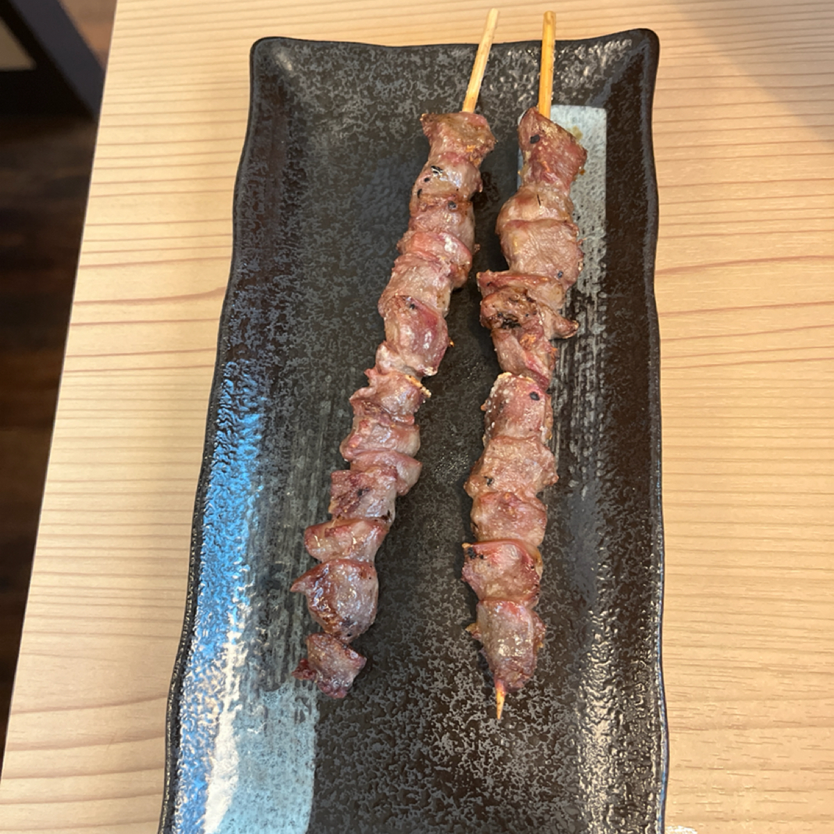 鳥貴族 Torikizoku 新光三越台北南西店 的餐點圖片：鹽烤雞胗 由珍珠奶綠 拍攝