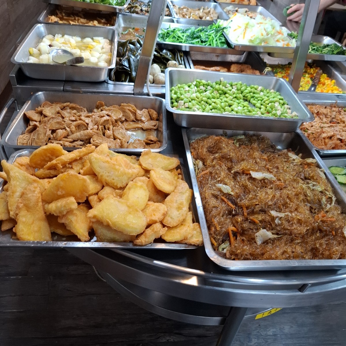 祥馨素食館 のメニューの写真：自助餐菜色 byRita981 