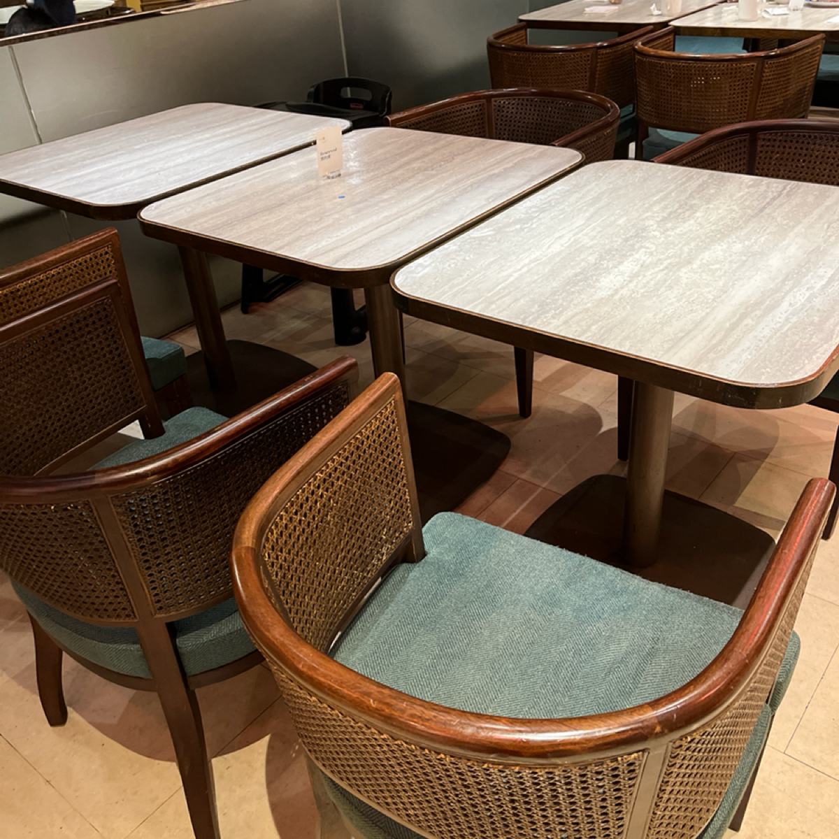 十二廚 台北喜來登大飯店 的外觀氛圍圖片：座位 由珍珠奶綠 拍攝