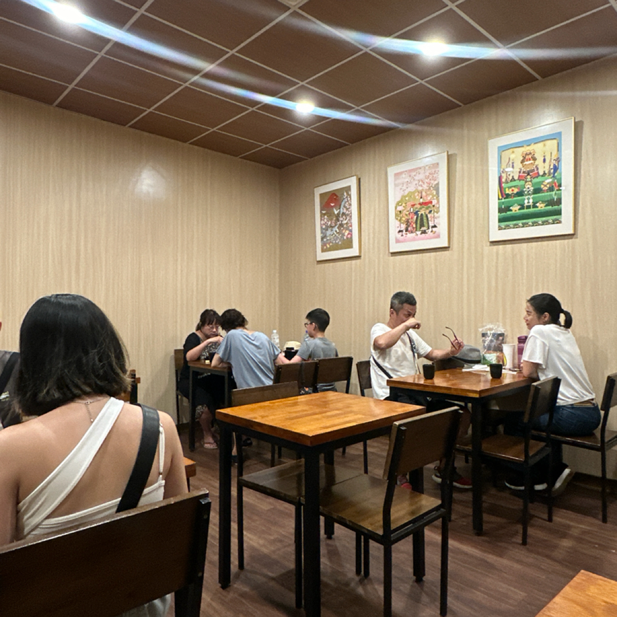 Vibe image of 豐藏鰻魚料理專門: 中間那個座位區真的會冷🤣🤣
如果帶外套就還好 shot by Luna一枚小吃貨