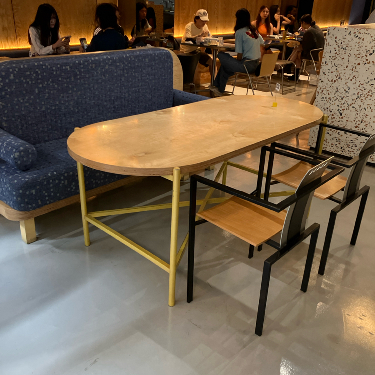 GinGin Coffee   忠孝本店 の雰囲気の写真： byTimecheng 