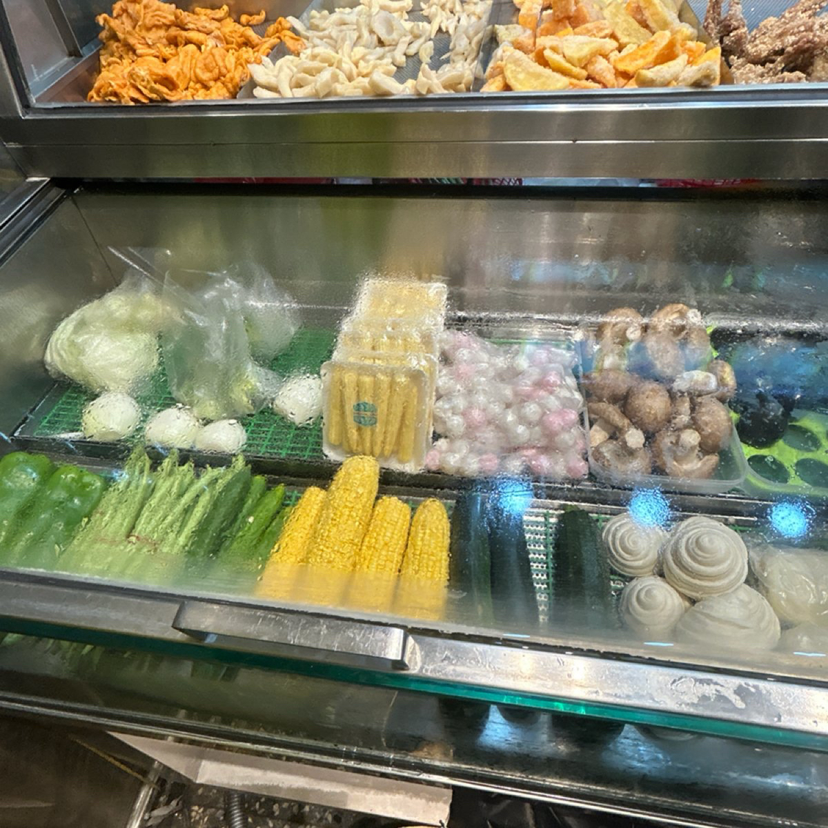 龍鹽酥雞 台中中華店 のレストランの写真： by嬿 