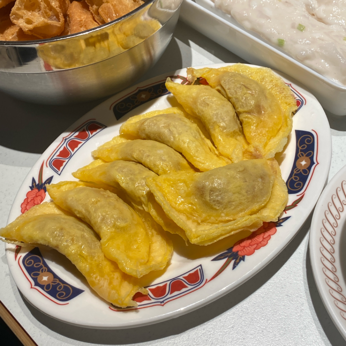 Meal image of 無雙號麻辣火鍋: ▪️手工蛋餃 $120 shot by 阿鈴s食