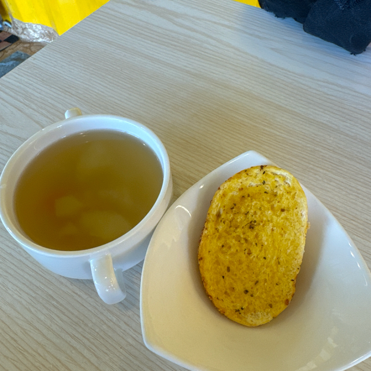 Meal image of 紫蘿蘭寵物餐廳:  shot by 三口元