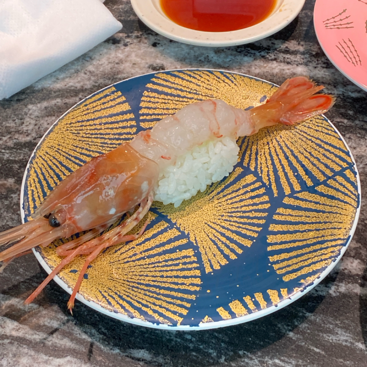 回転寿司 根室花まる 銀座店 のレストランの写真： by阿鈴s食 