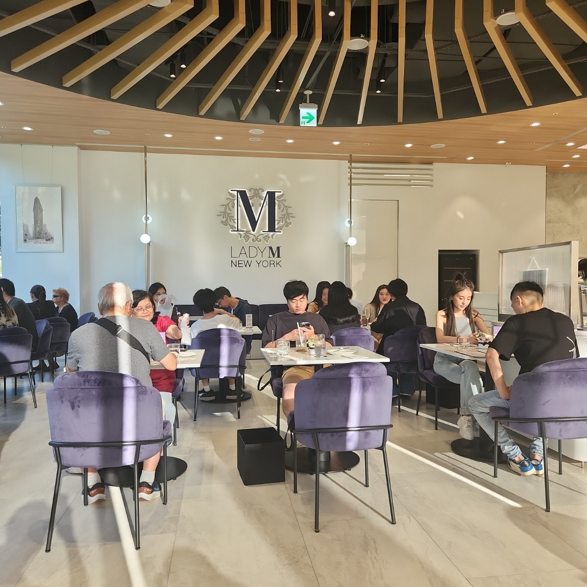 Lady M 台中LaLaport店 的菜單圖片： 由allen0557217 拍攝